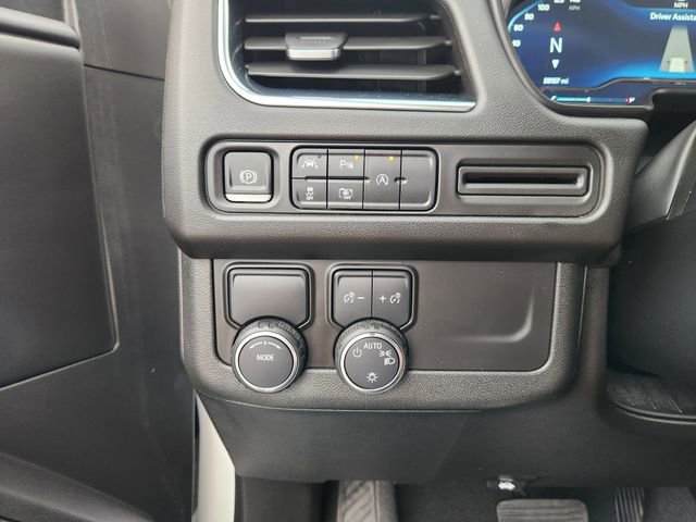 Used 2023 Chevrolet Tahoe LT w/ Luxury Package image 21