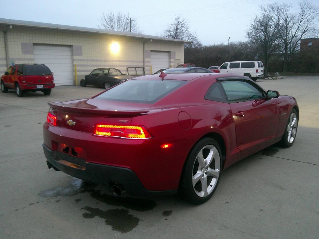 Used 2015 Chevrolet Camaro LT w/ RS Package image 5