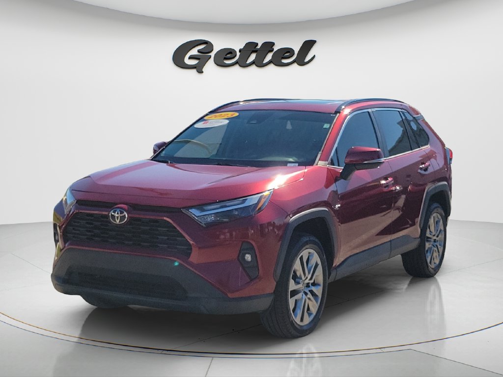Used 2023 Toyota RAV4 XLE Premium FWD image 1
