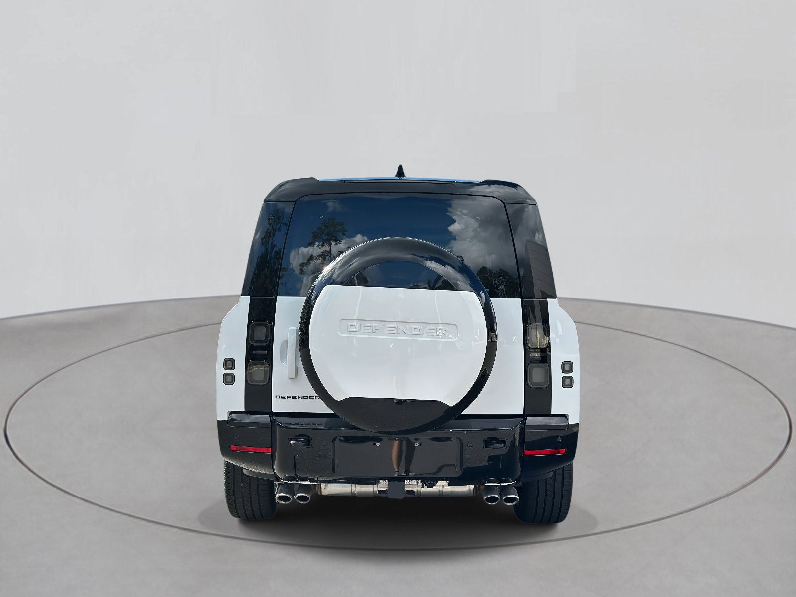 New 2026 Land Rover Defender 130 V8 image 3