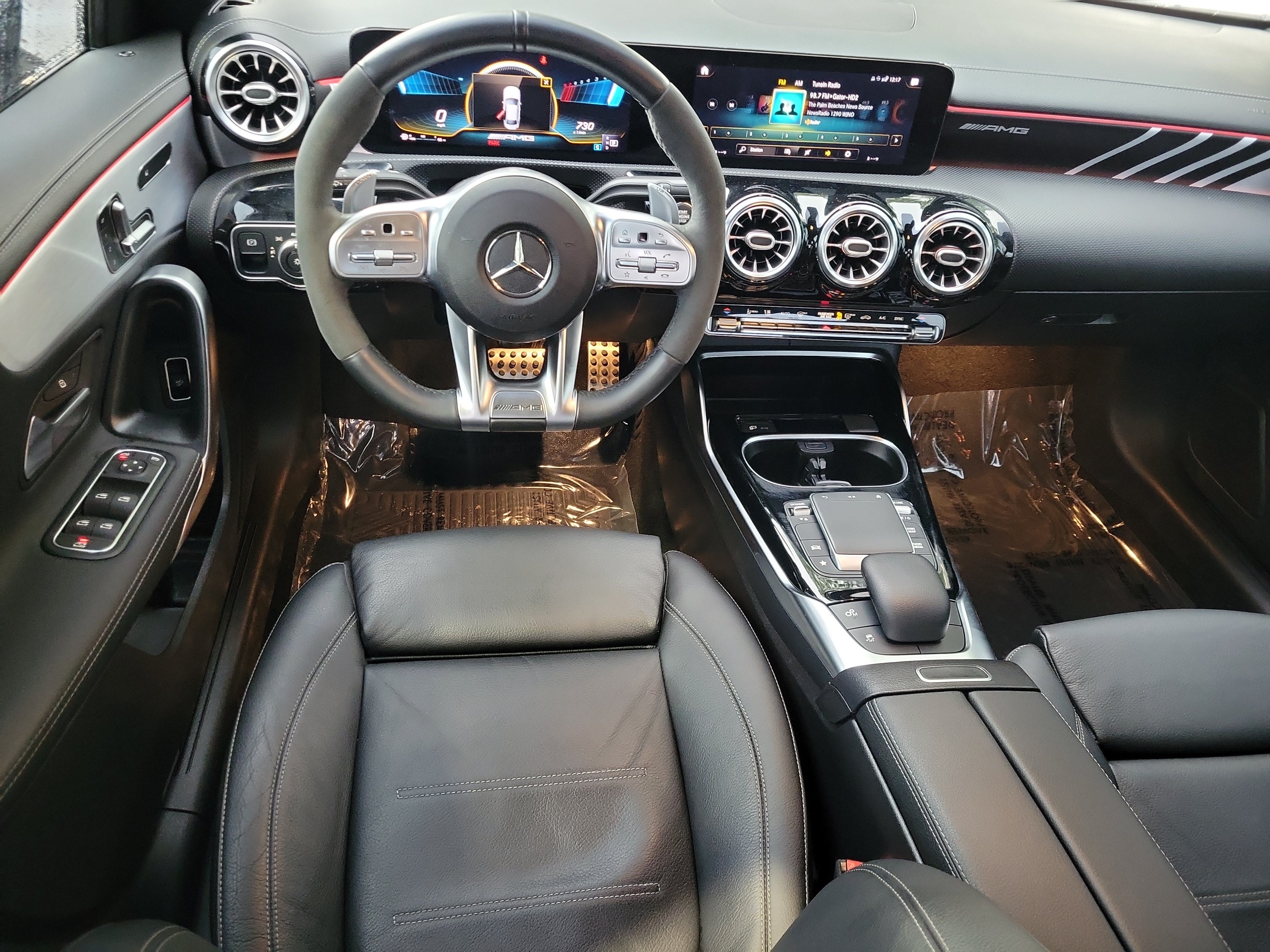 Used 2021 Mercedes-Benz A 35 AMG 4MATIC image 6