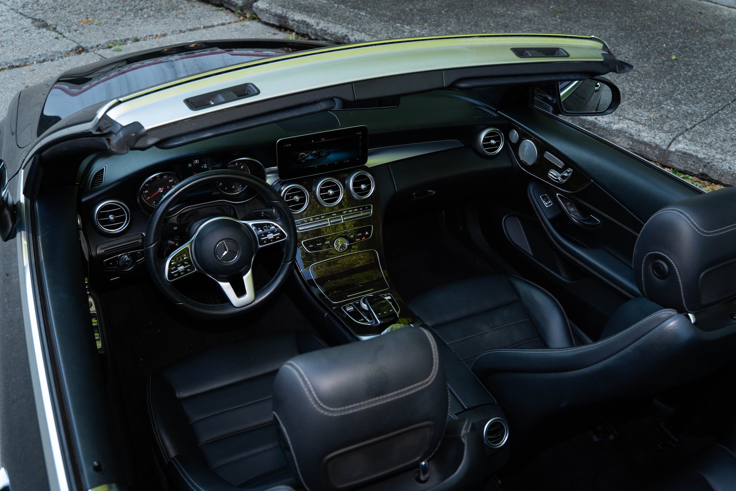 Used 2019 Mercedes-Benz C 300 Cabriolet image 3