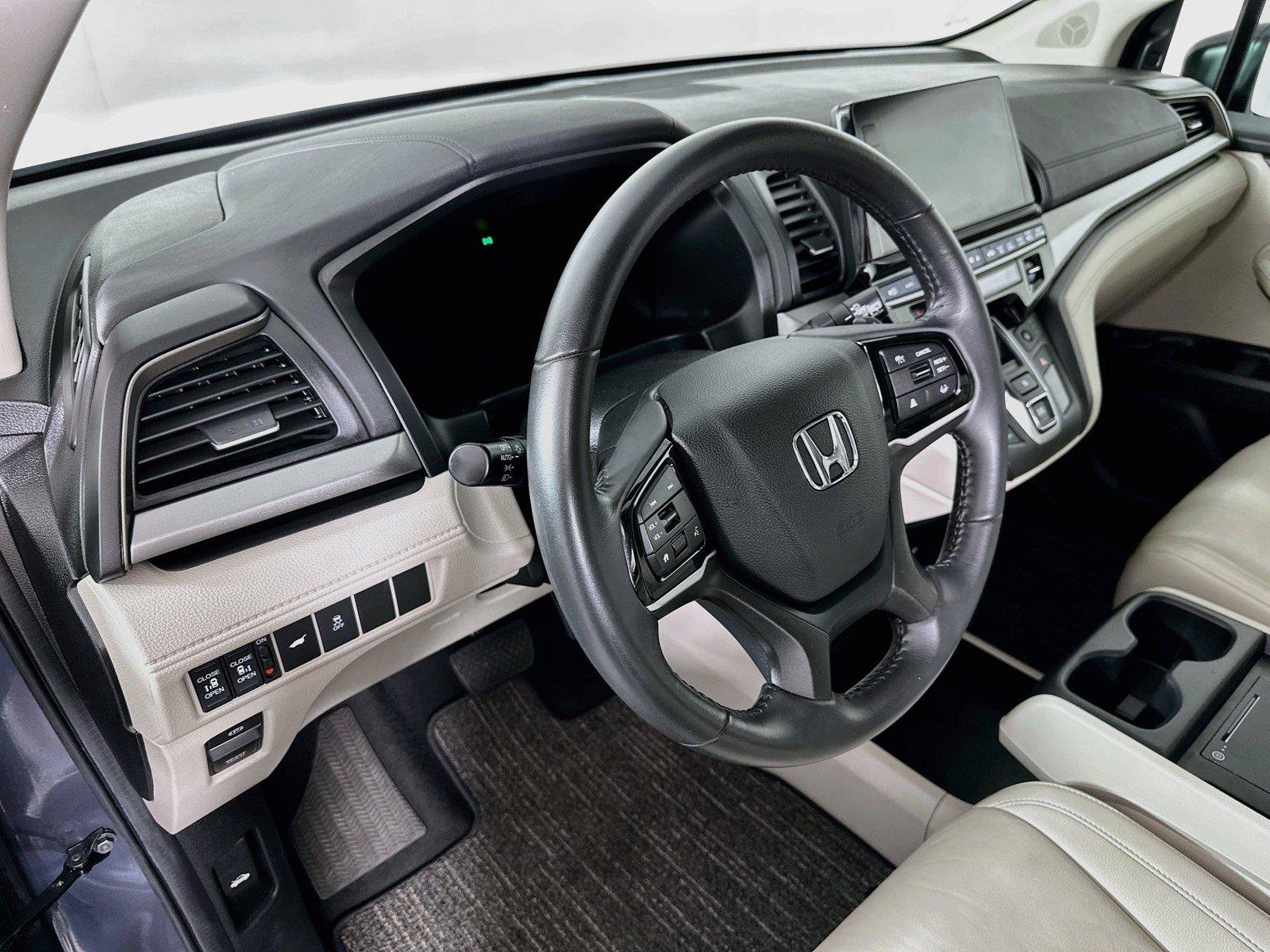 Certified 2025 Honda Odyssey EX-L image 24