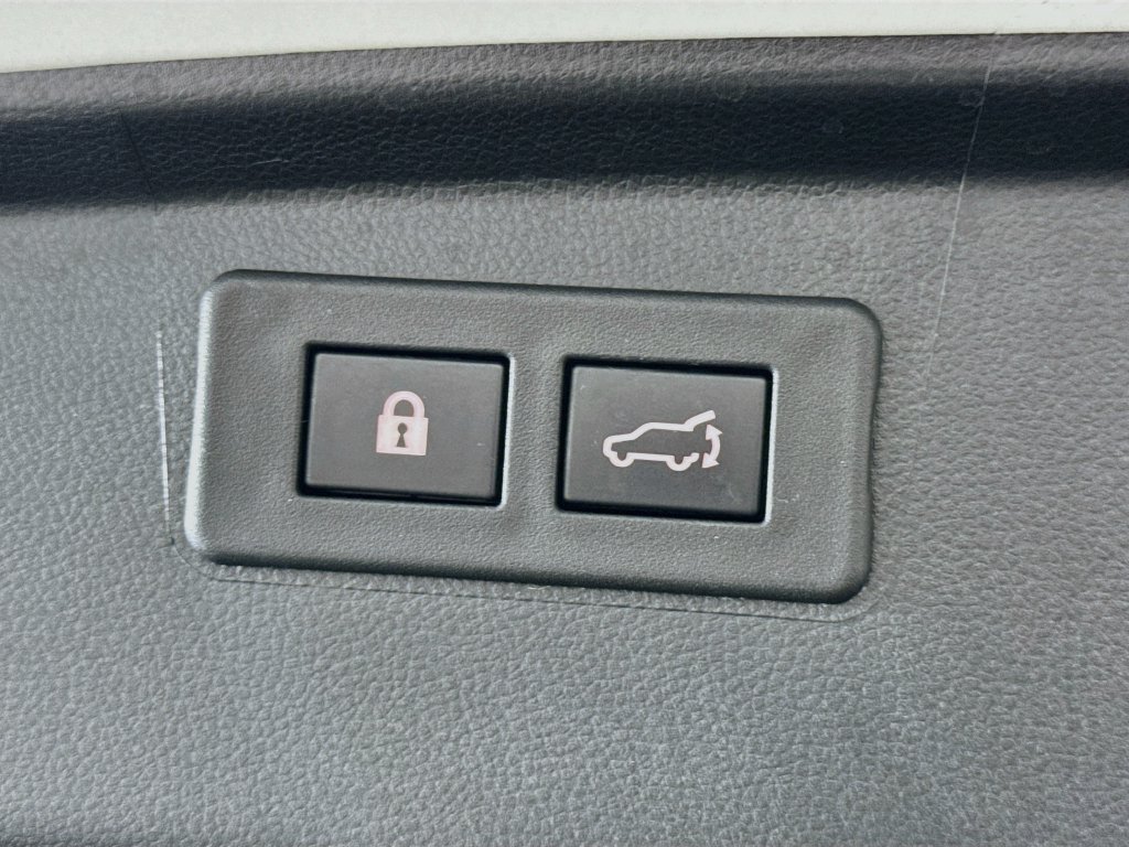 Used 2022 Subaru Outback Wilderness AWD/4WD image 31