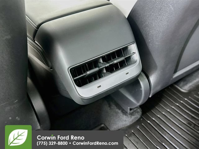 Used 2023 Tesla Model Y Long Range AWD/4WD image 28