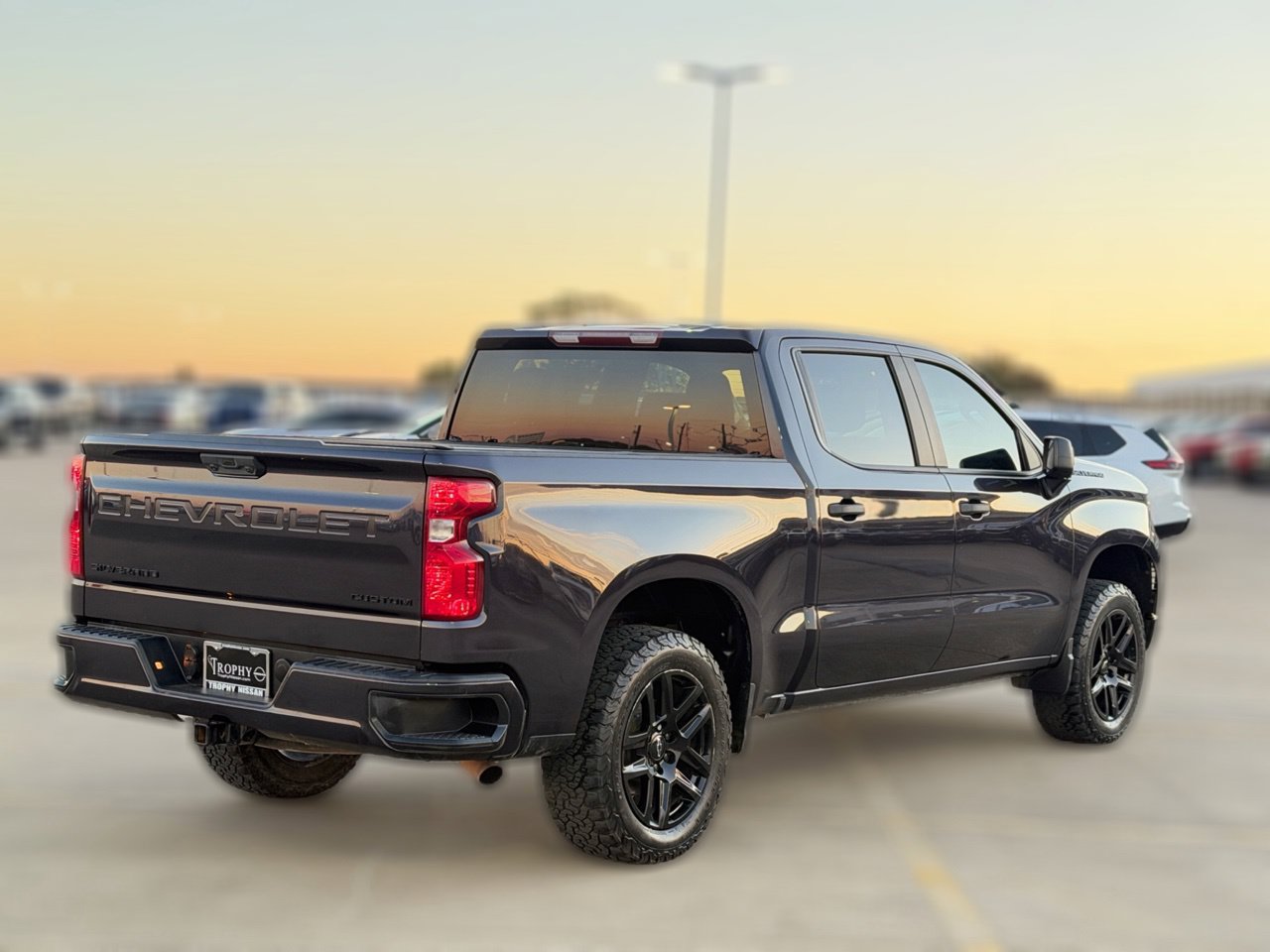 Used 2023 Chevrolet Silverado 1500 Custom w/ LPO, Dark Essentials Package RWD image 6
