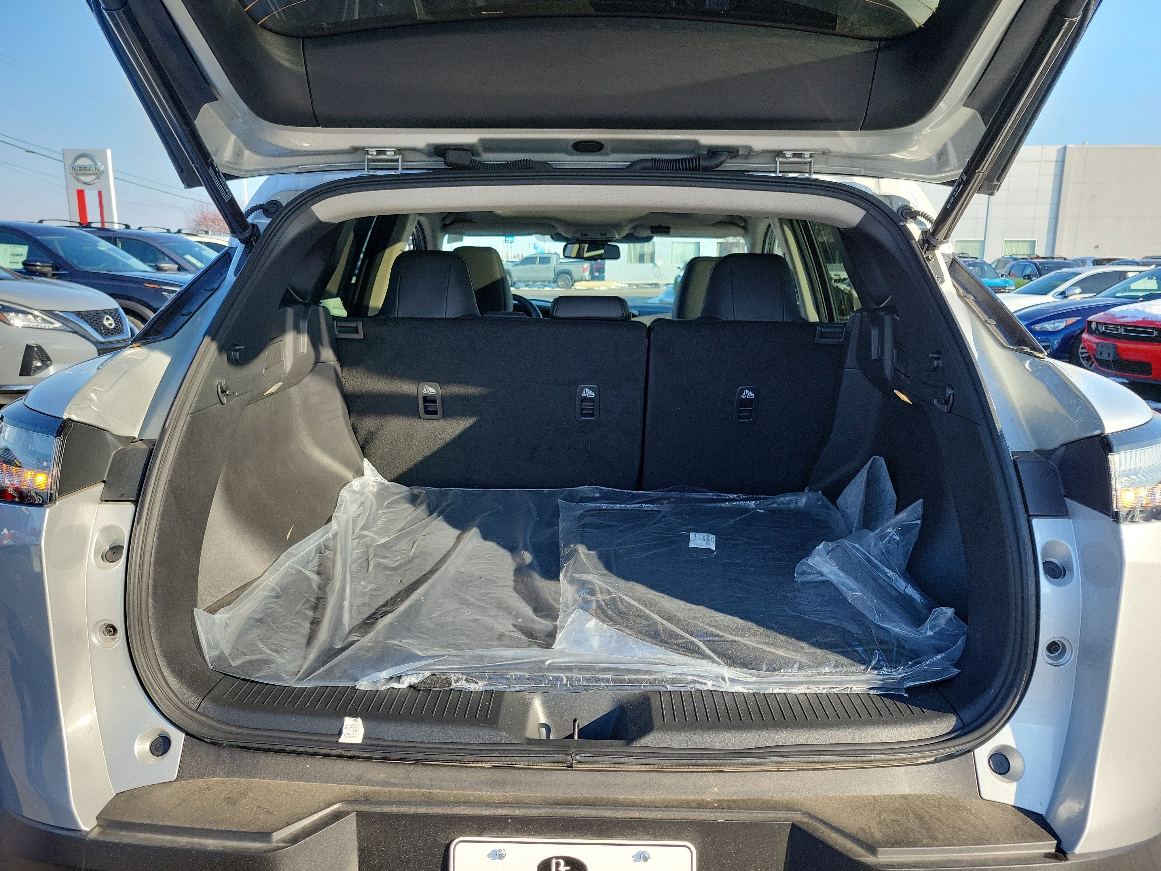 Certified 2025 Nissan Murano SL AWD/4WD image 8