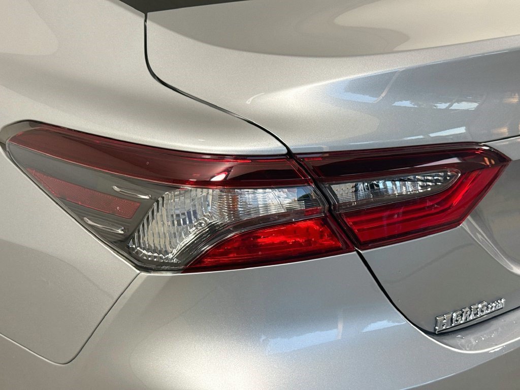 Used 2022 Toyota Camry LE AWD/4WD image 34