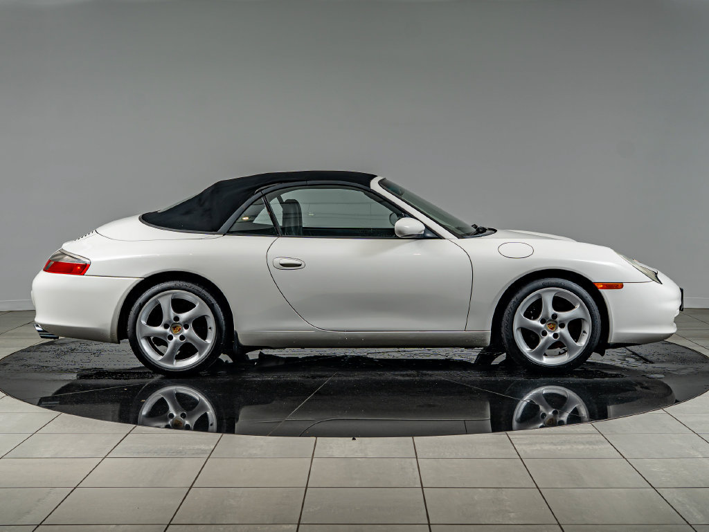 Used 2003 Porsche 911 Carrera RWD image 9