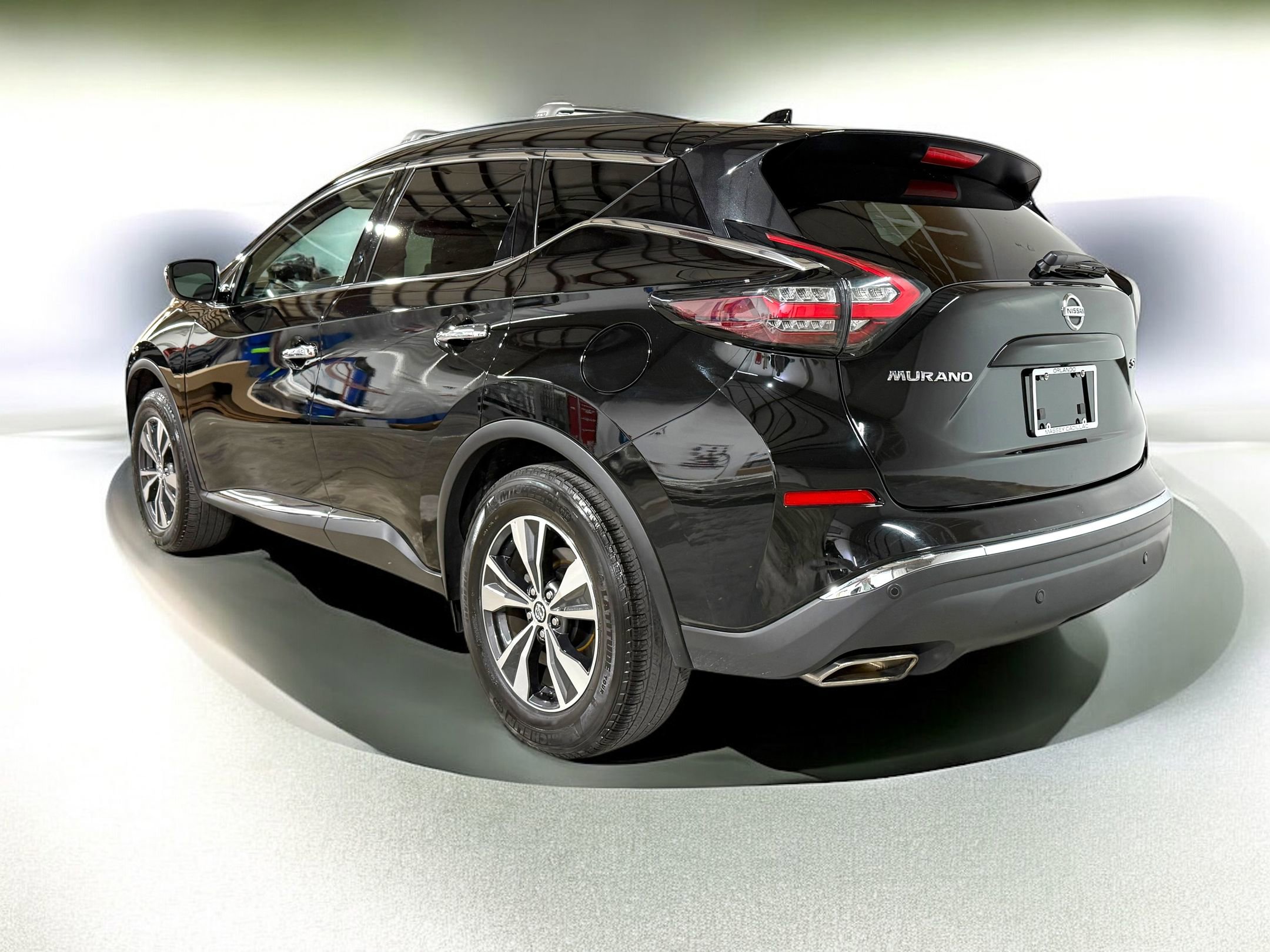 Used 2020 Nissan Murano SV image 3