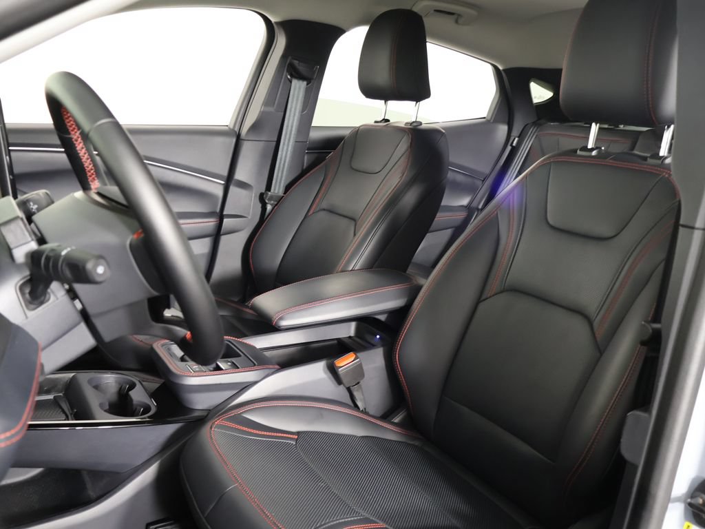Used 2025 Ford Mustang Mach-E Premium w/ Sport Appearance Package AWD/4WD image 29