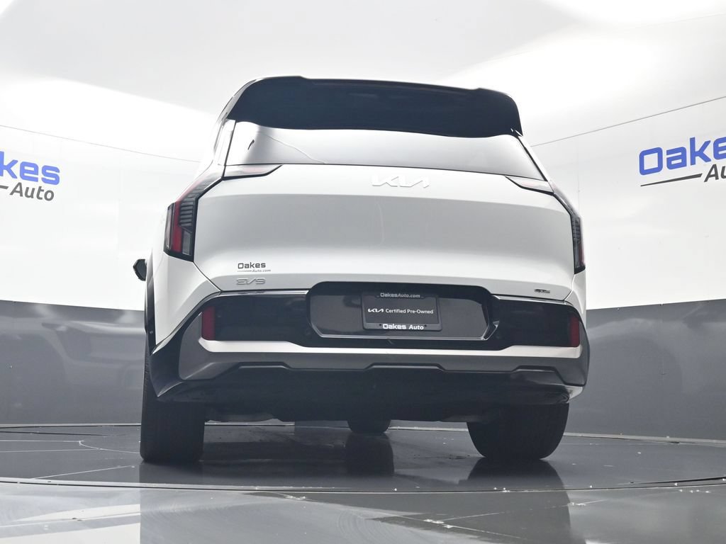 Certified 2024 Kia EV9 GT-Line AWD/4WD image 48