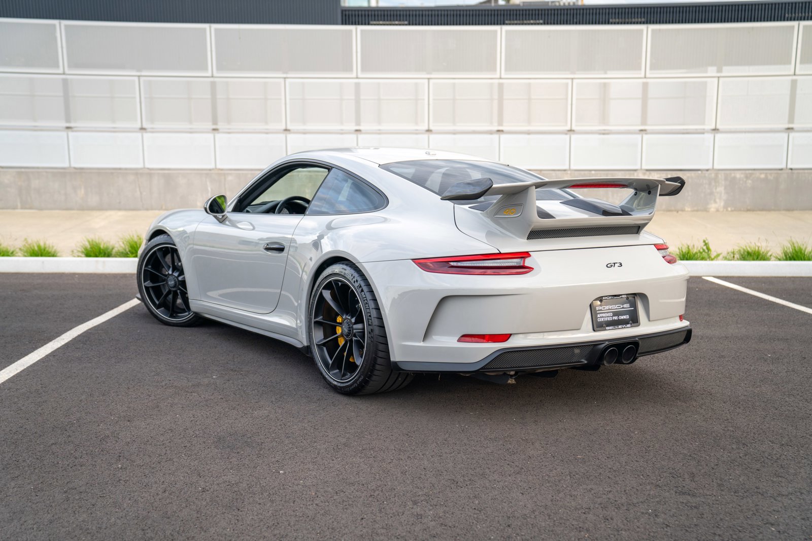 Certified 2018 Porsche 911 GT3 RWD image 3