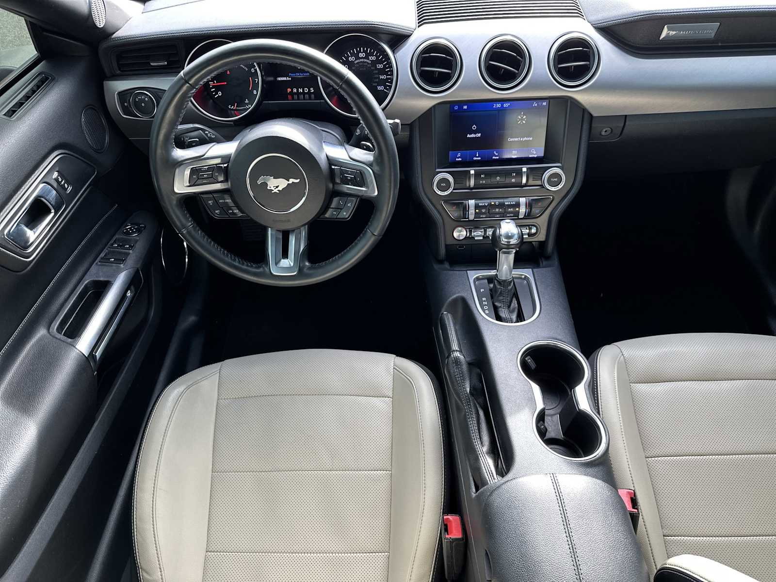 Used 2021 Ford Mustang Premium image 11