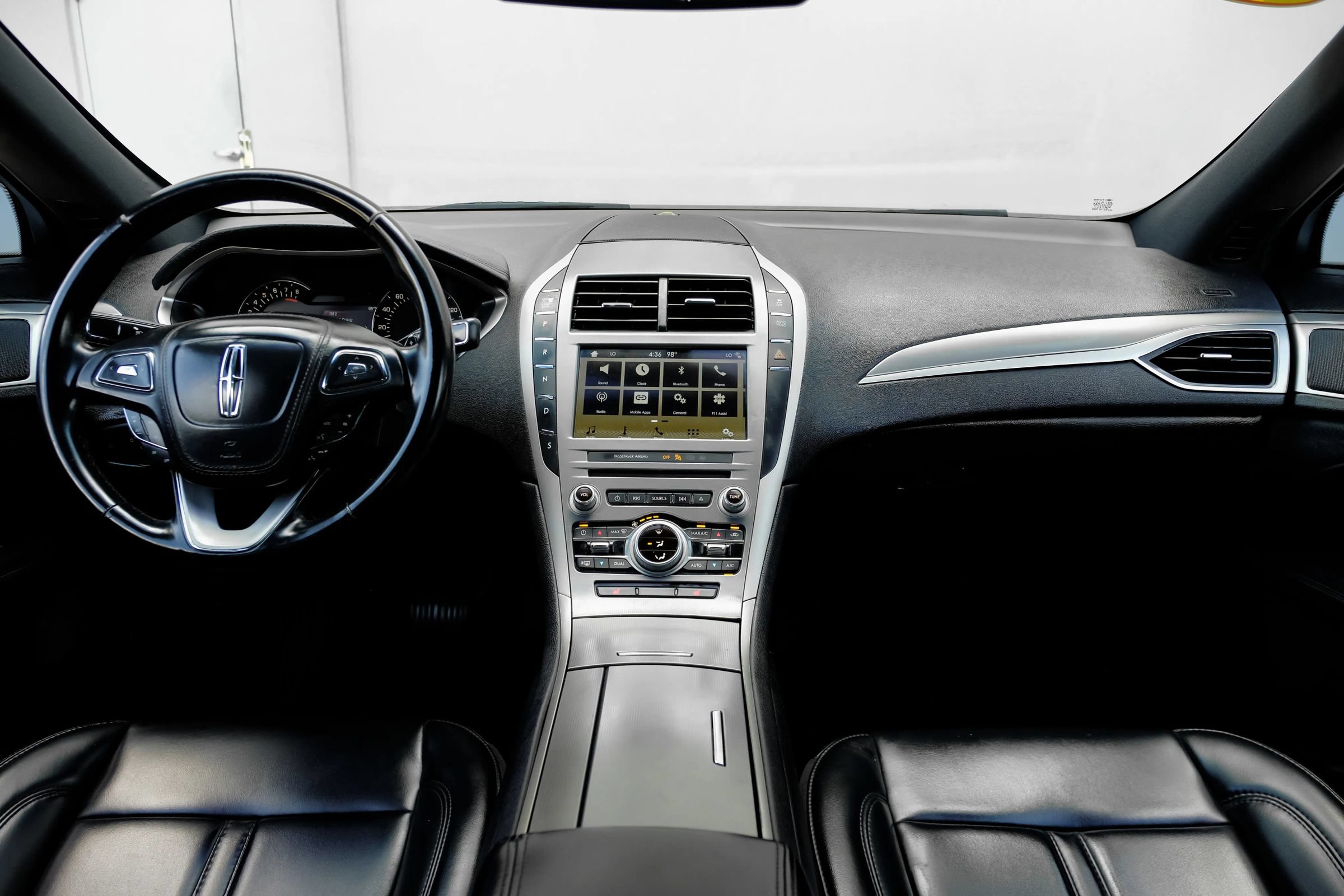 Used 2017 Lincoln MKZ Premiere FWD image 21