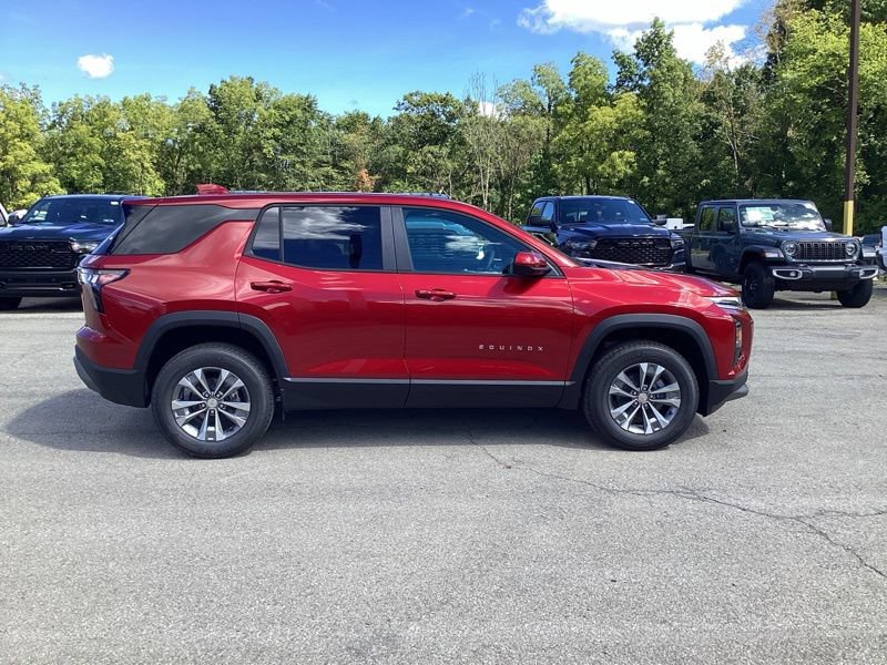 New 2027 Chevrolet Equinox LT w/ Convenience Package II AWD/4WD image 8