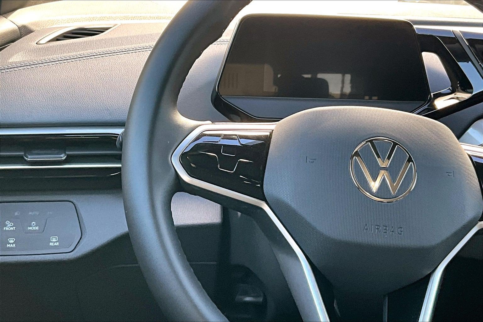 Used 2025 Volkswagen ID.4 S Limited RWD image 18