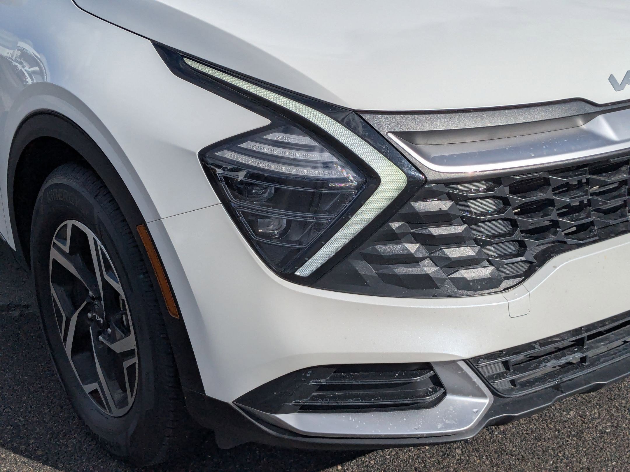 Used 2024 Kia Sportage LX image 11