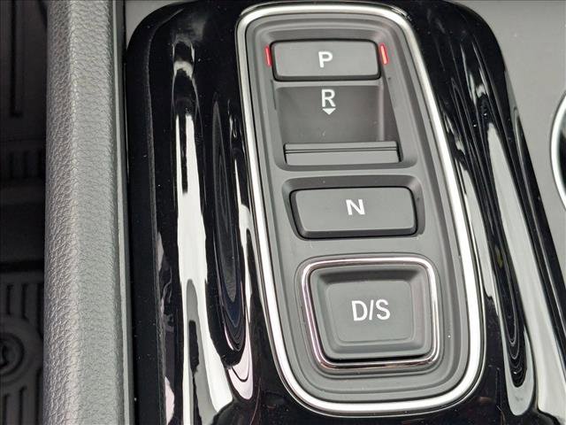 New 2025 Honda Pilot Touring image 12