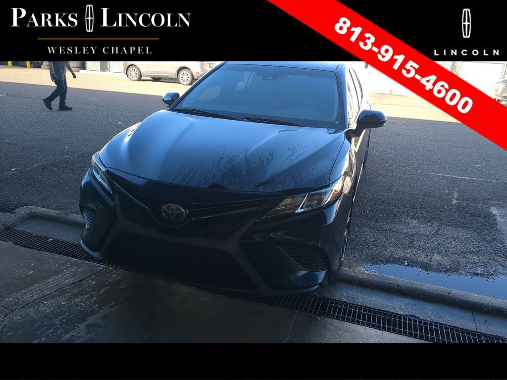 Used 2019 Toyota Camry SE FWD image 7