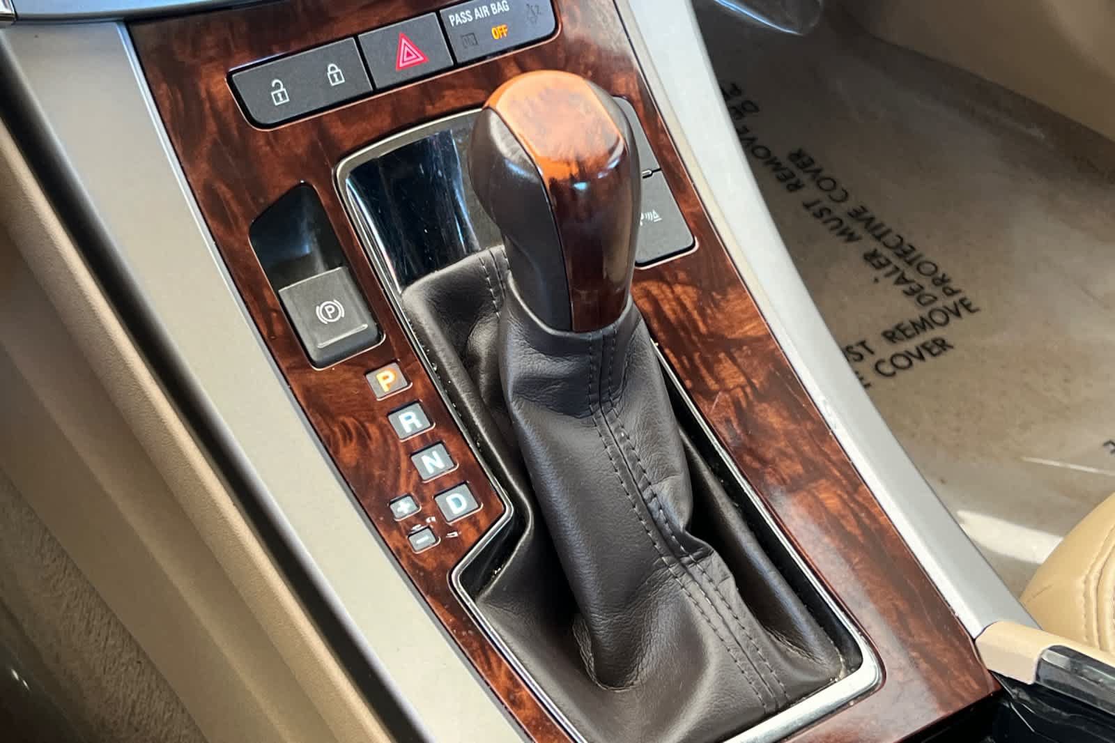Used 2013 Buick LaCrosse Leather w/ Entertainment Package FWD image 24