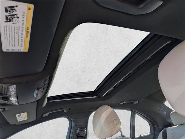 Used 2018 Mercedes-Benz C 300 Sedan image 15