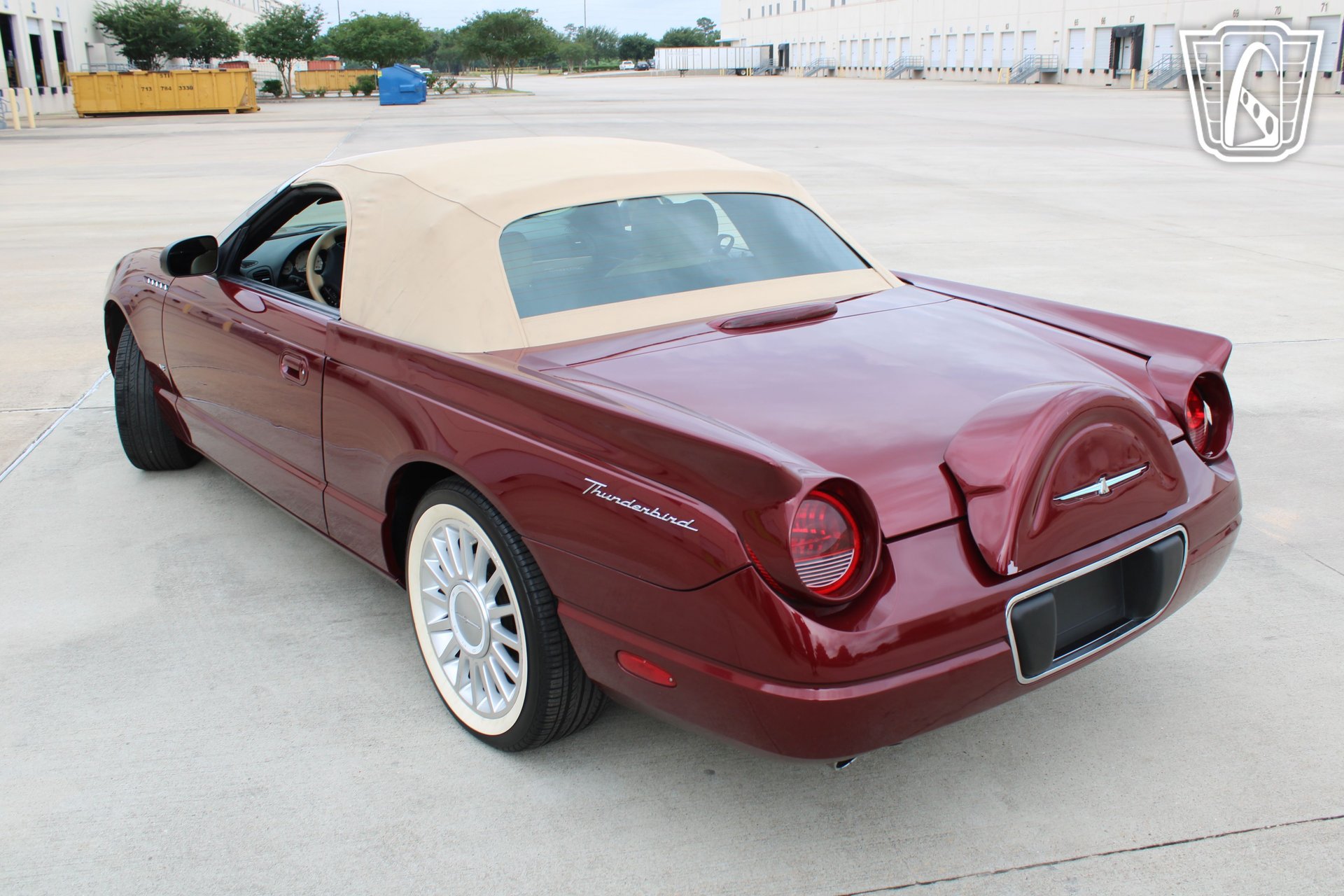 Used 2004 Ford Thunderbird RWD image 16