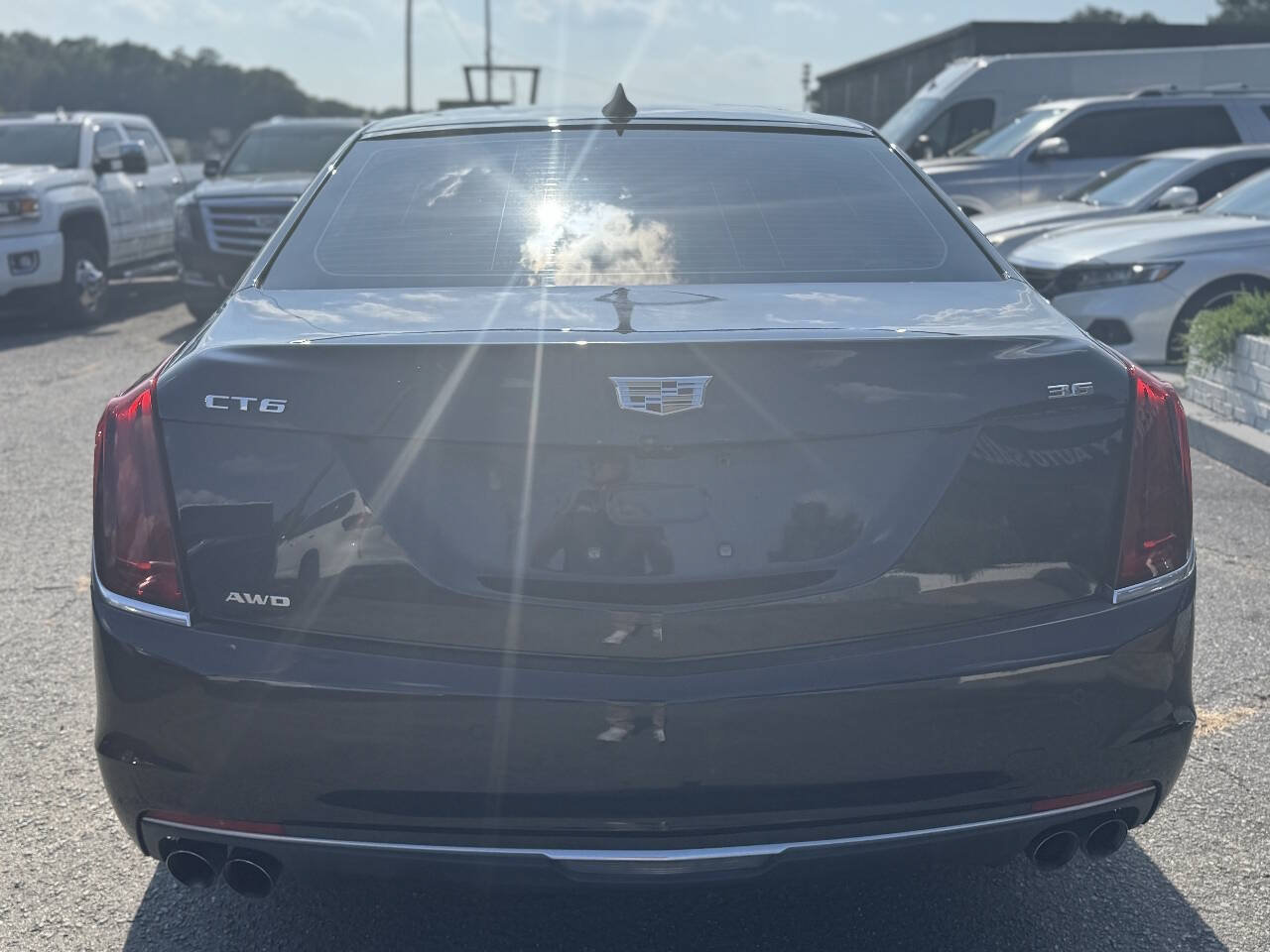 Used 2017 Cadillac CT6 Luxury AWD/4WD image 5