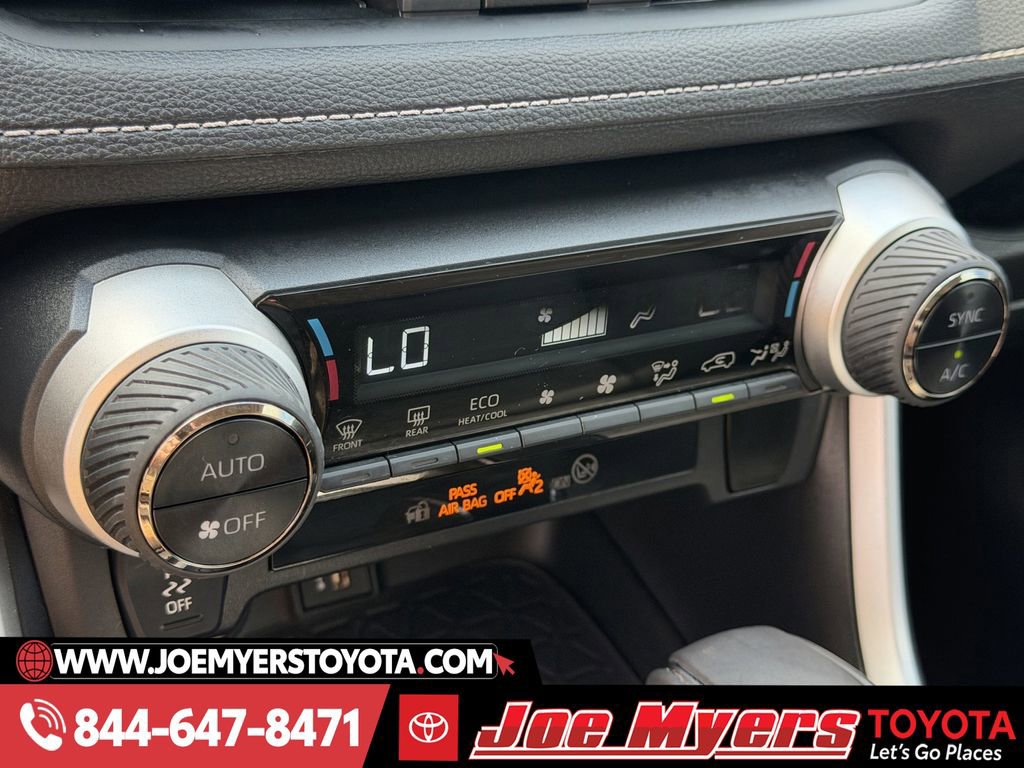 Used 2024 Toyota RAV4 XLE Premium image 20