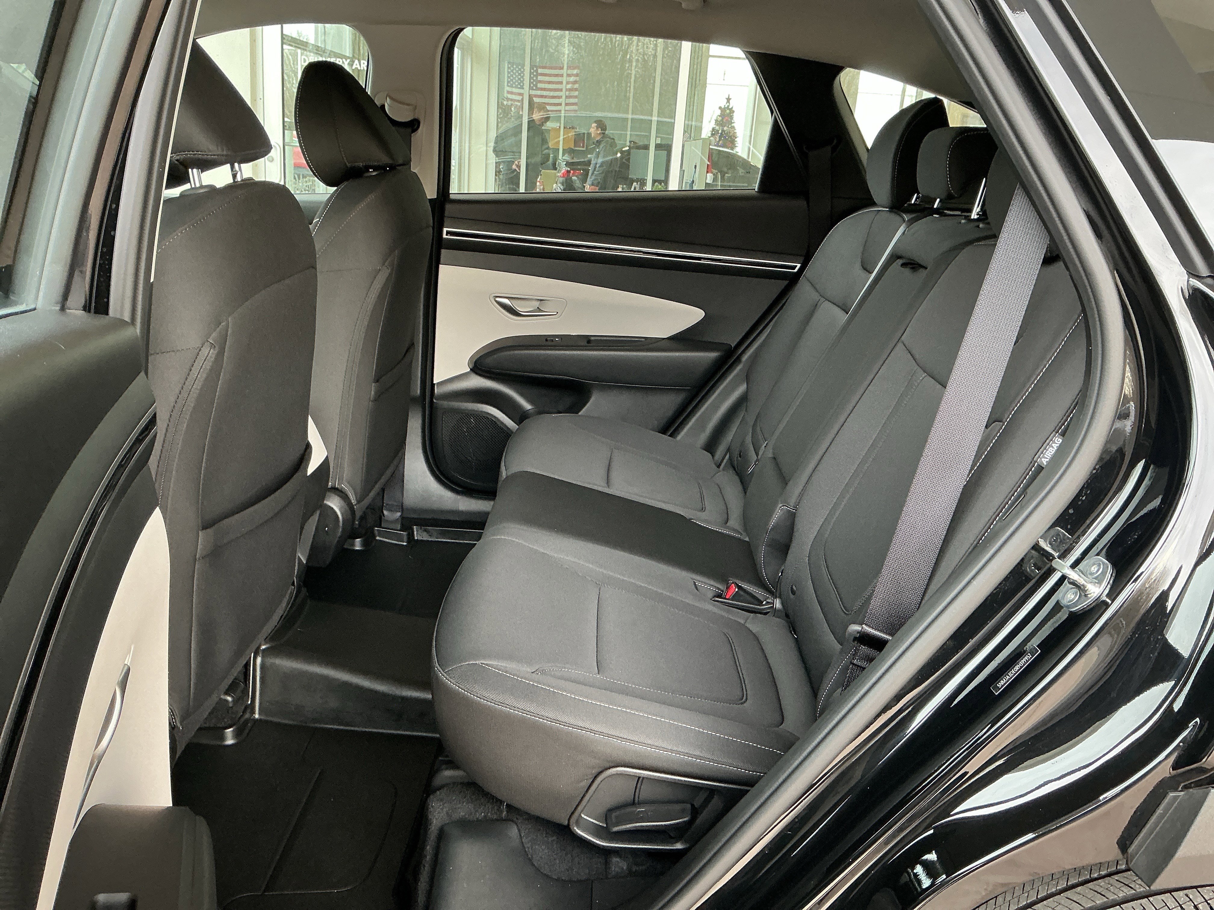 Used 2024 Hyundai Tucson SE image 18