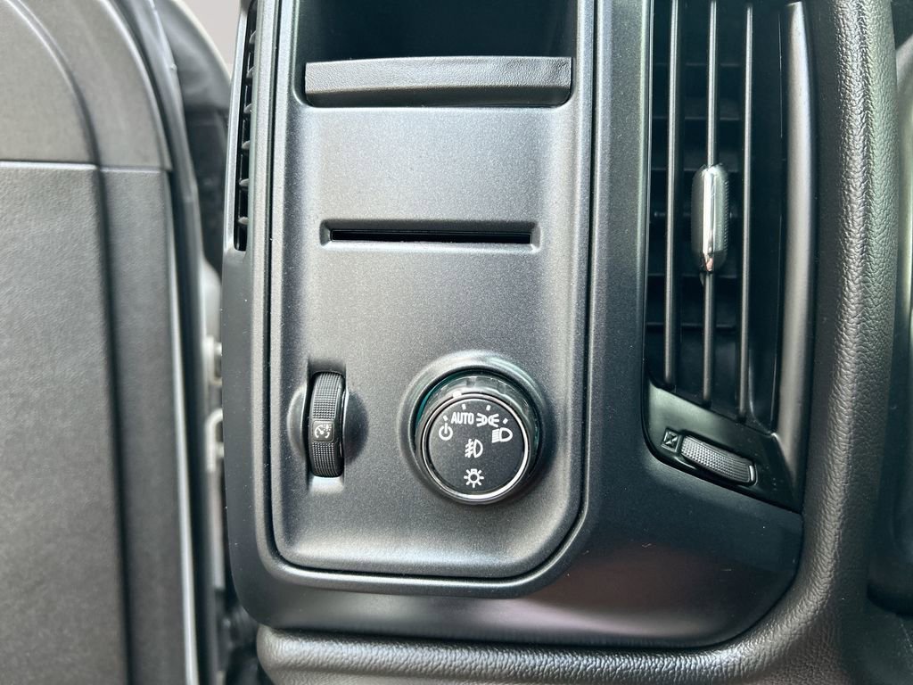 Used 2019 GMC Sierra 1500 Limited w/ Elevation Edition AWD/4WD image 20