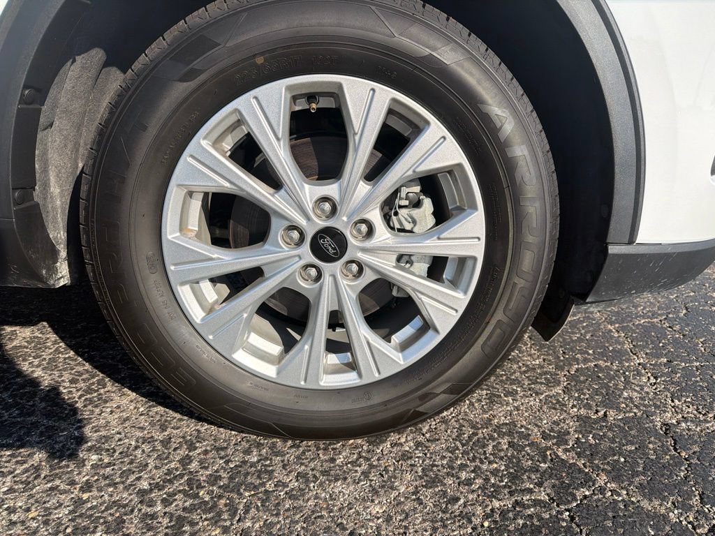 Used 2025 Ford Escape Active FWD image 28