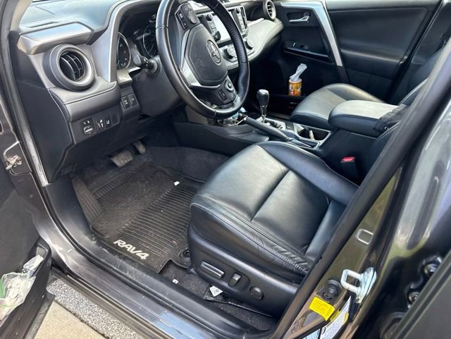 Used 2016 Toyota RAV4 Limited AWD/4WD image 6