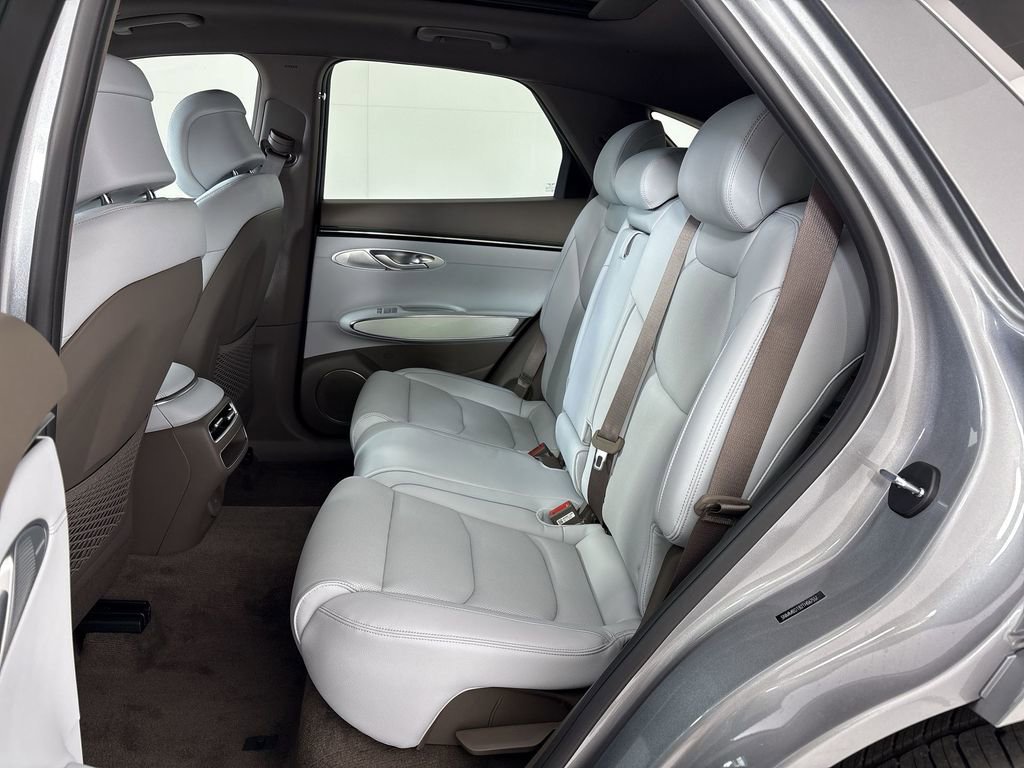 New 2026 Genesis GV70 2.5T Advanced AWD/4WD image 25