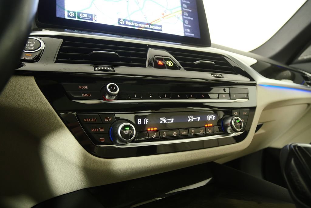 Certified 2023 BMW 530i w/ Premium Package image 24