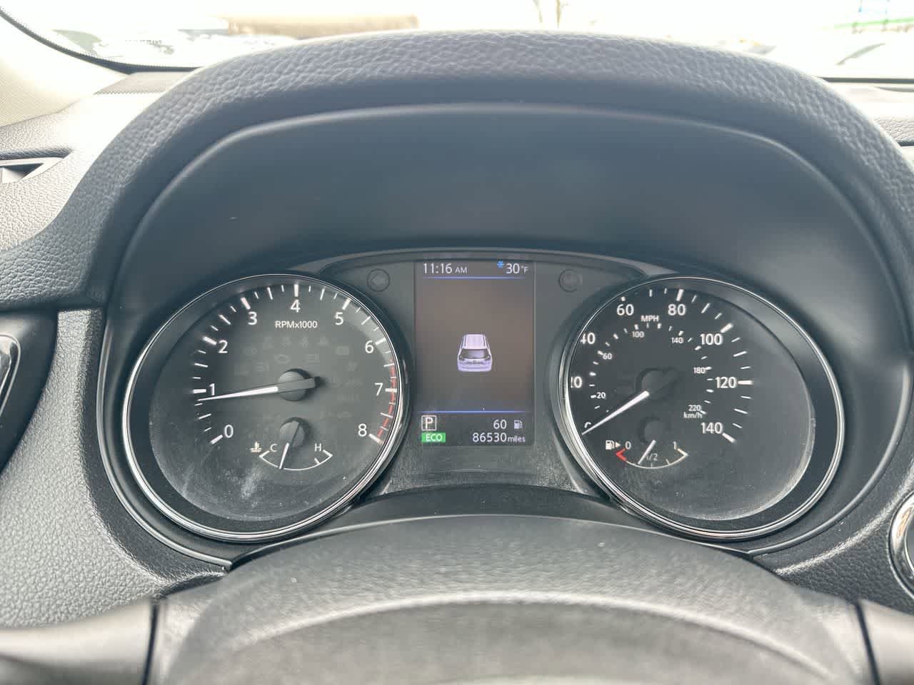 Used 2018 Nissan Rogue SV image 34