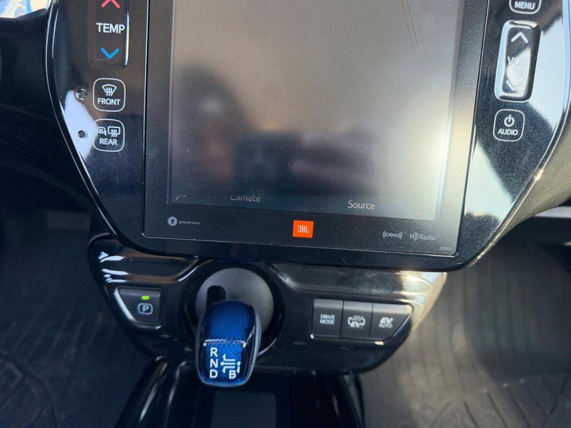 Used 2019 Toyota Prius Prime Advanced image 14