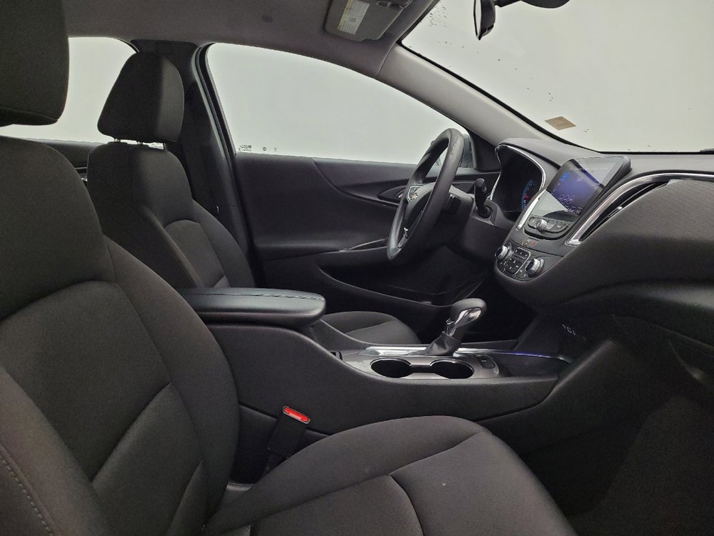 Used 2021 Chevrolet Malibu LT image 21