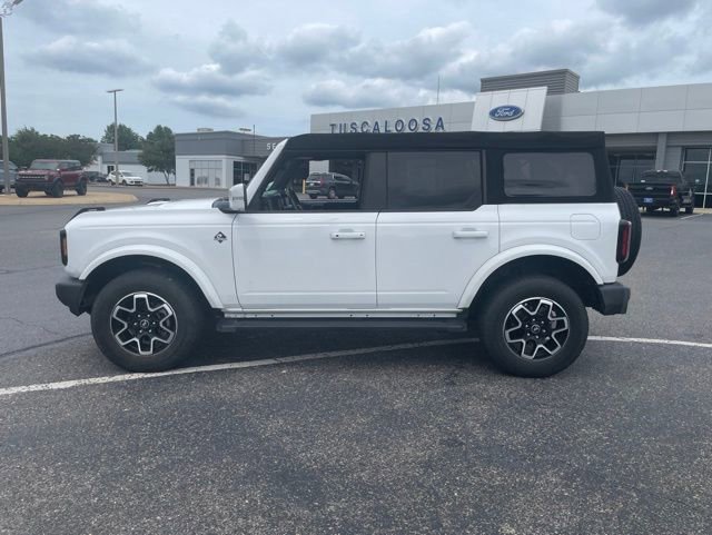 Used 2022 Ford Bronco Outer Banks AWD/4WD image 7