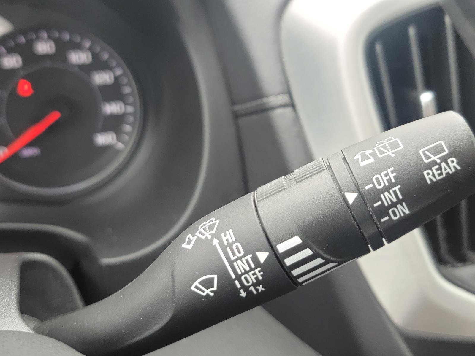 Used 2022 GMC Terrain SLT w/ Infotainment Package II image 14