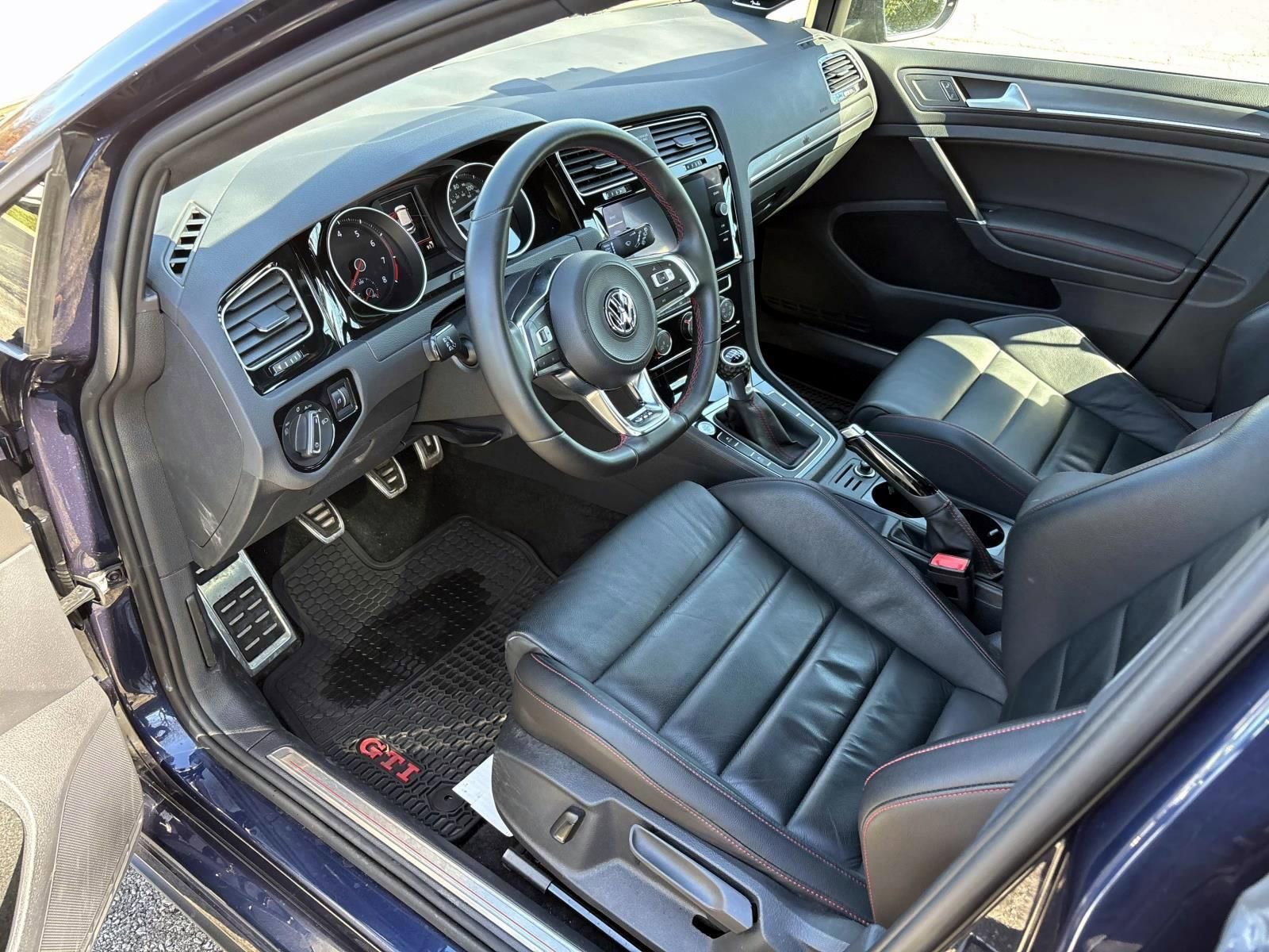 Used 2019 Volkswagen GTI S image 23