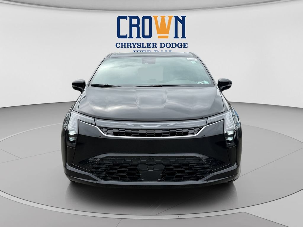 New 2027 Chrysler Pacifica Select FWD image 8
