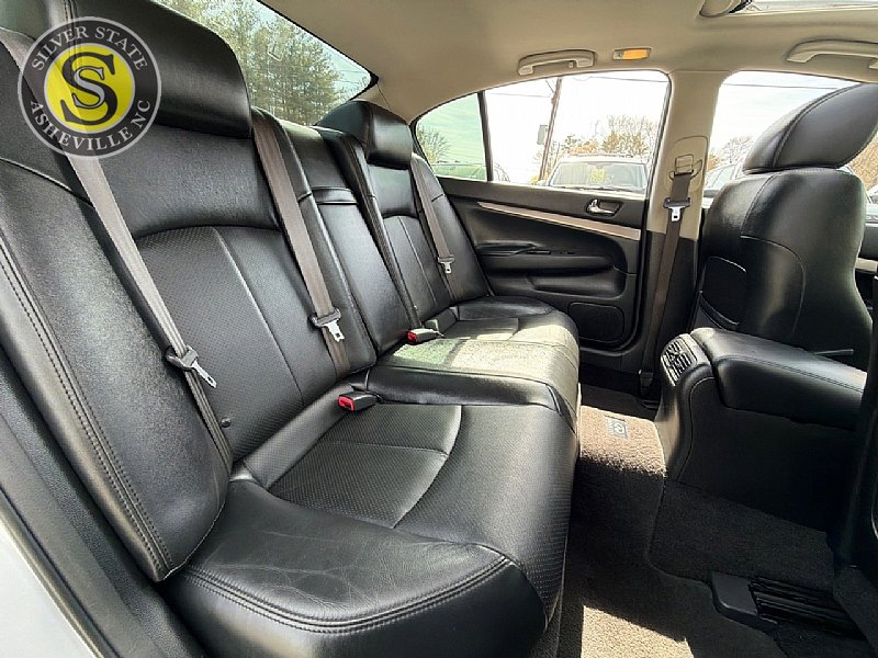 Used 2013 INFINITI G37 x Sedan w/ Premium Pkg AWD/4WD image 18