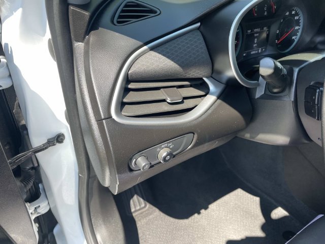 Used 2024 Chevrolet Malibu LT FWD image 24
