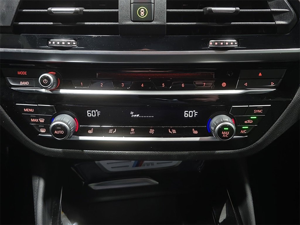 Used 2019 BMW X4 M40i w/ Driving Assistance Package image 23