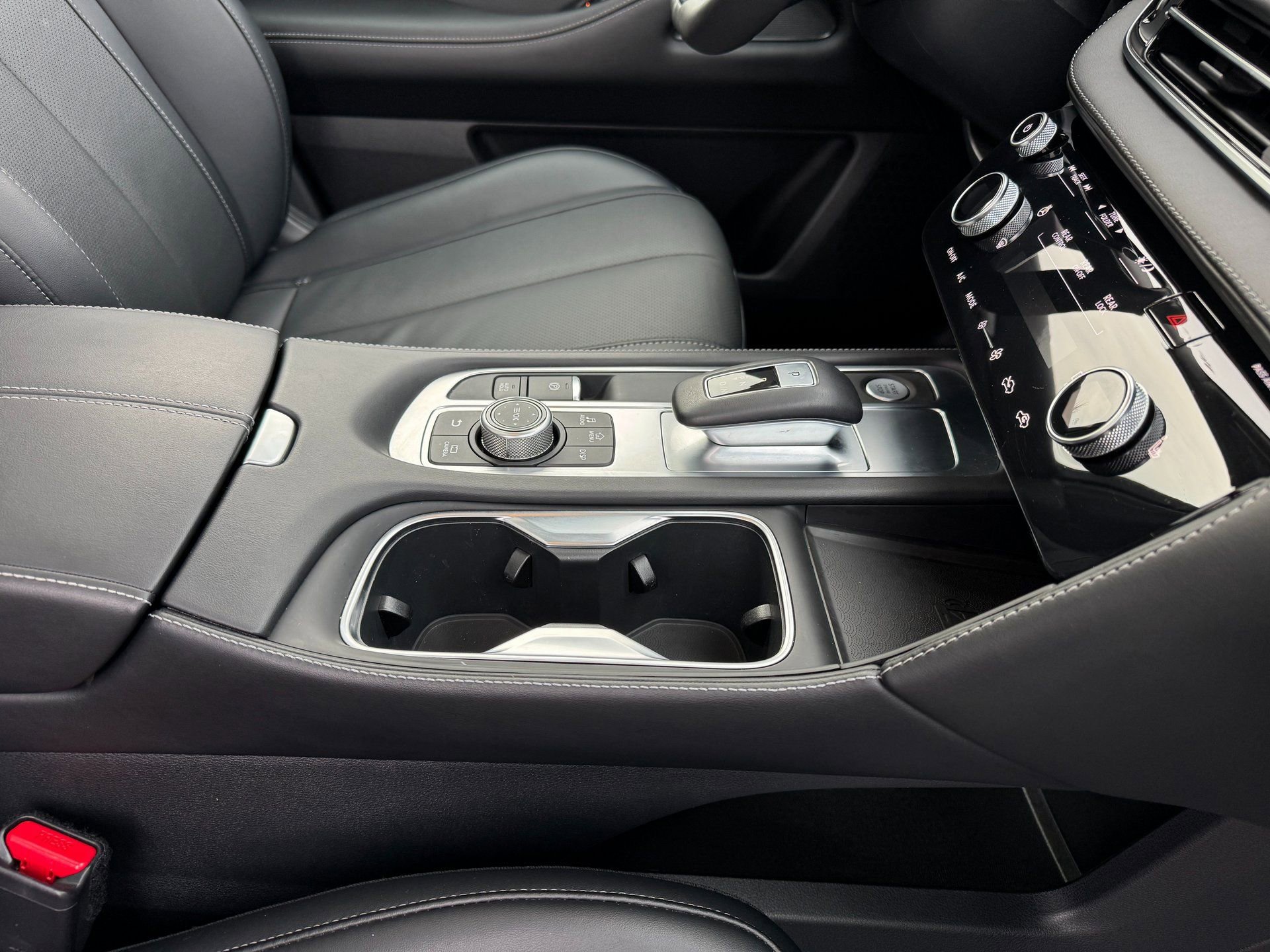 Used 2023 INFINITI QX60 Pure image 22