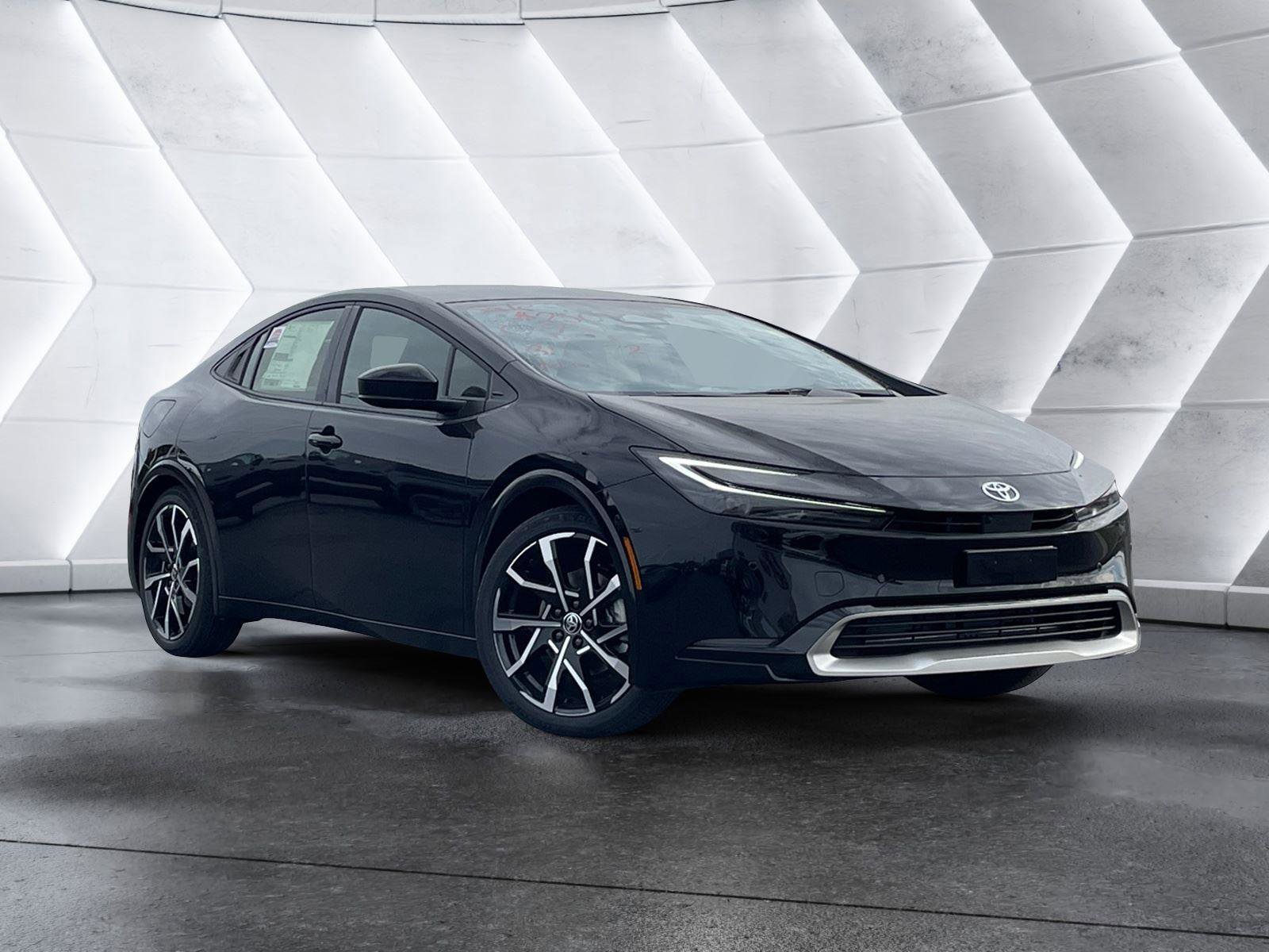 Used 2026 Toyota Prius XSE Premium w/ Limited Premium Package image 1