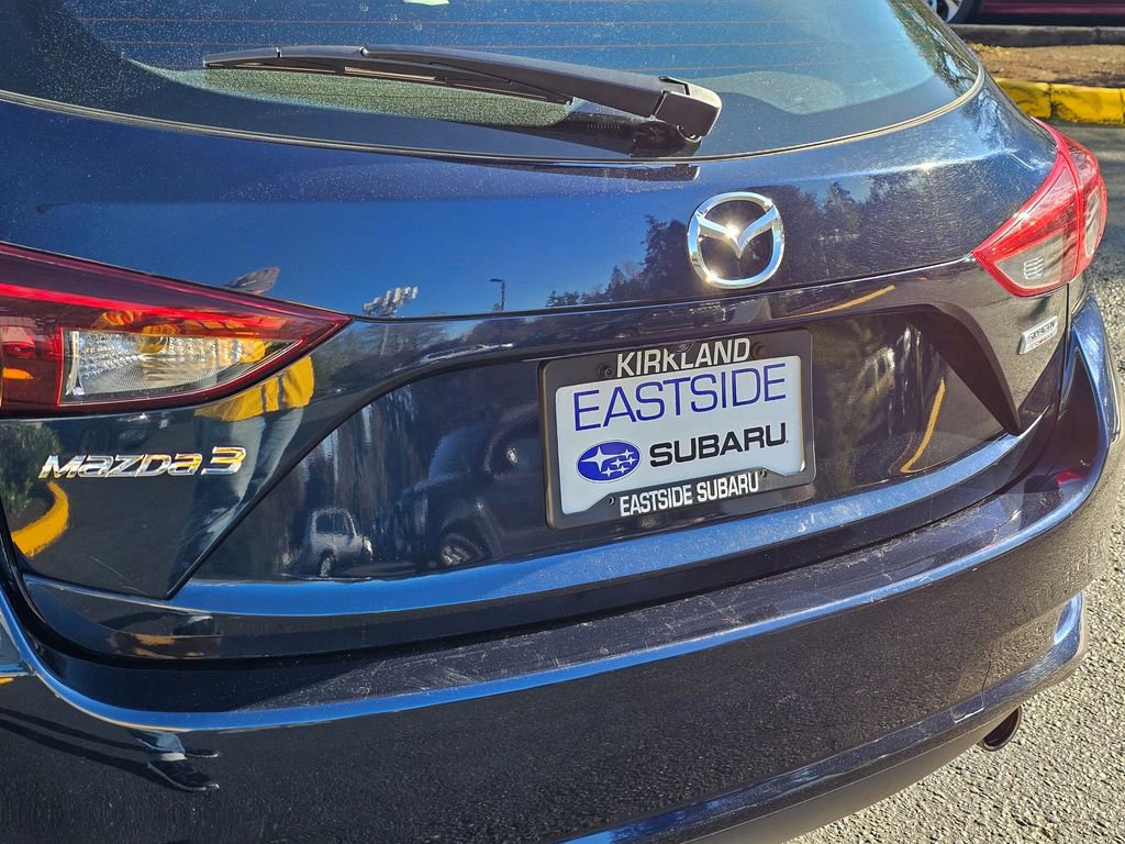 Used 2018 MAZDA MAZDA3 Touring image 14