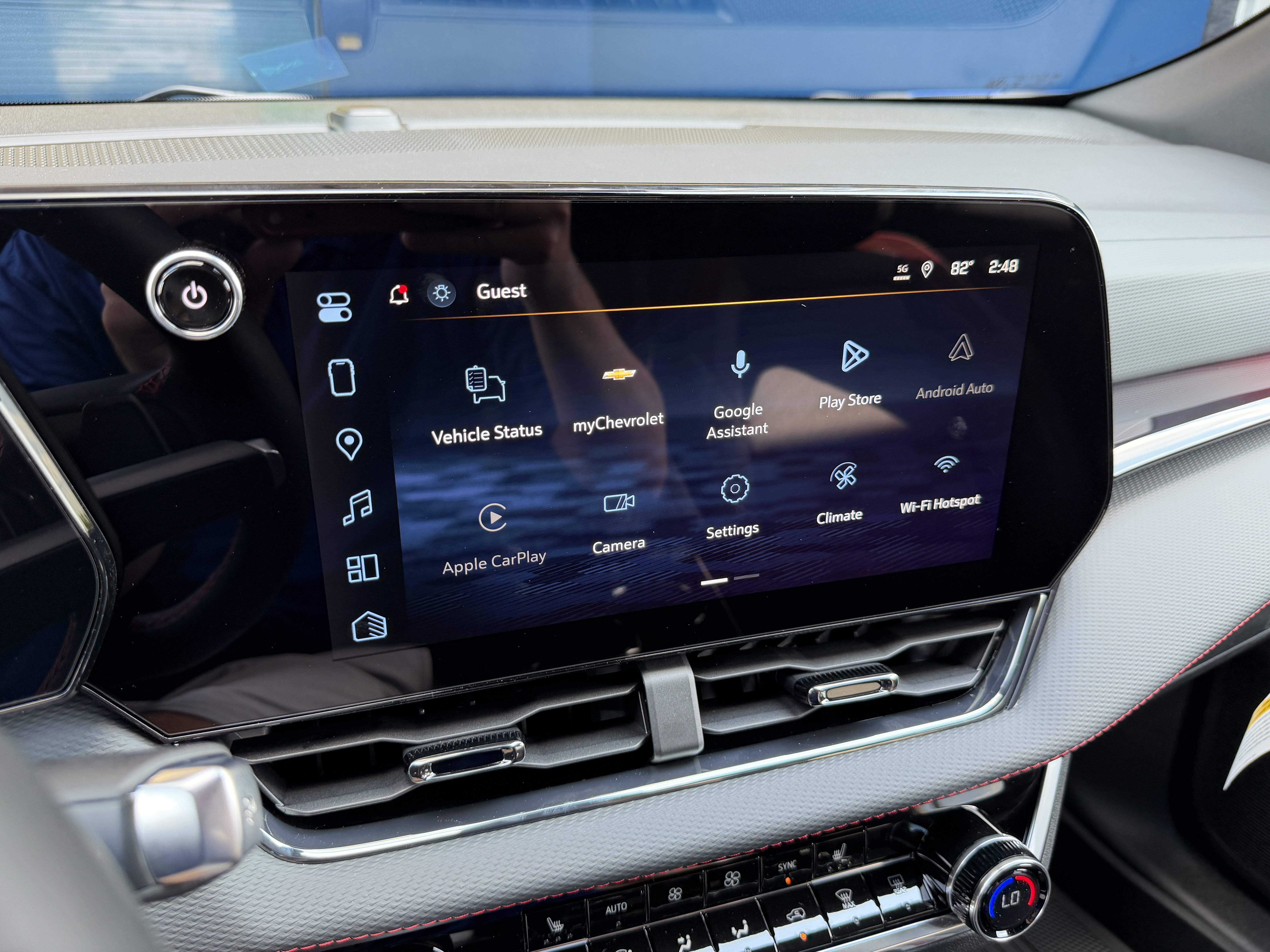 New 2027 Chevrolet Equinox RS w/ Safety and Technology Package FWD image 20