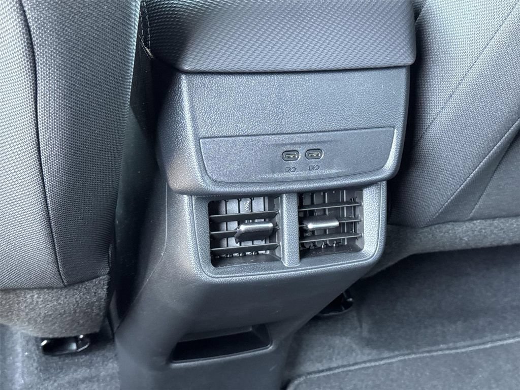 New 2026 Chevrolet Equinox LT w/ Safety and Technology Package AWD/4WD image 27